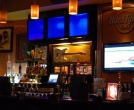 Для желающих развлечься по-европейски в Баваро есть Hard-Rock Cafe и большой торговый комплекс европейского уровня.